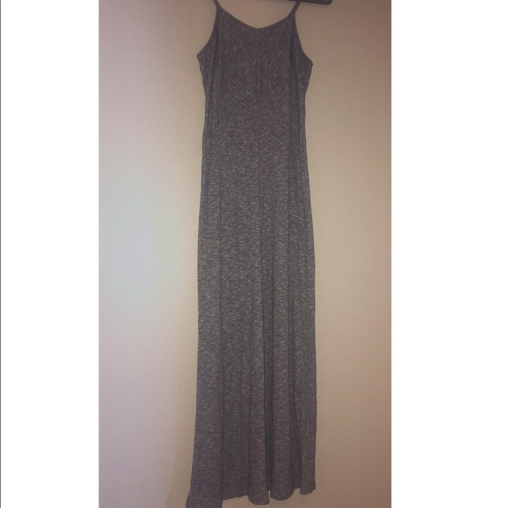 🔥 Grey Maxi Dress